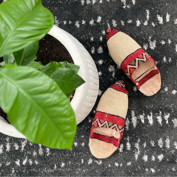 NWT Verve Culture bohemian Moroccan Kilim house slippers - Picture 6 of 6